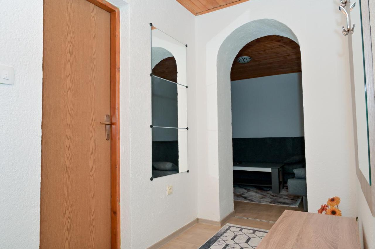 Apart Cobras Jajce Exterior photo