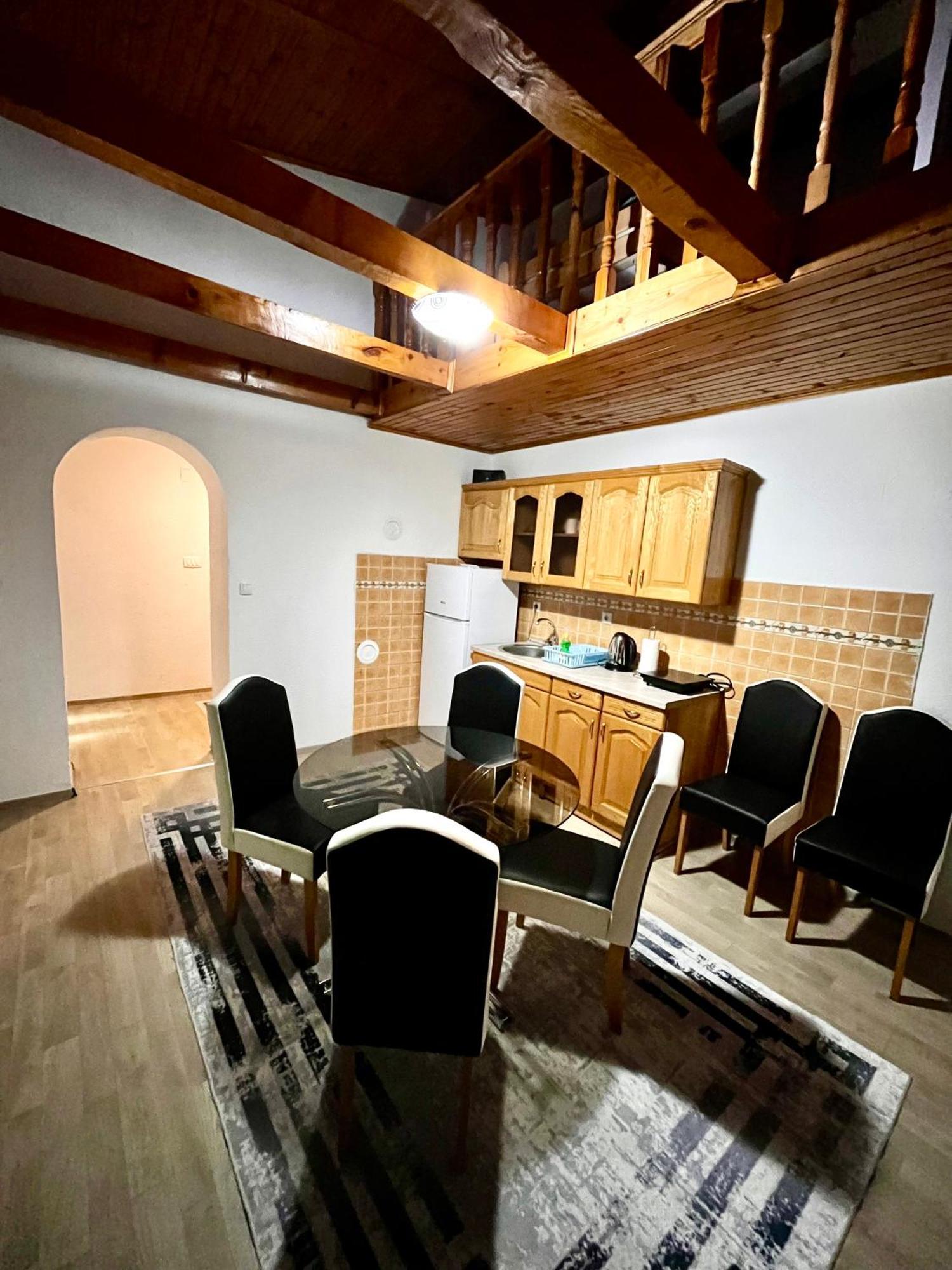Apart Cobras Jajce Exterior photo