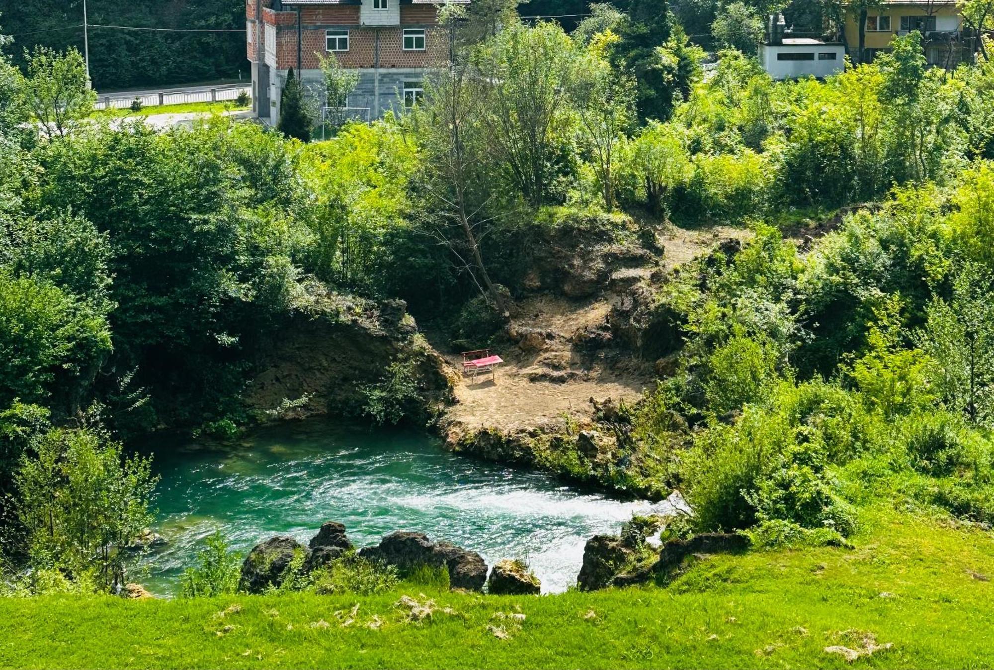 Apart Cobras Jajce Exterior photo